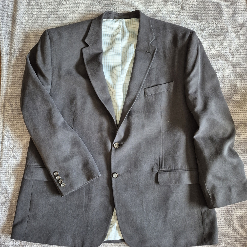 Classic Men's Dark Brown Two-Button Blazer